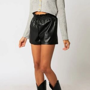 Olivaceous Brooklyn High Waist Faux Leather Shorts Black Size Medium